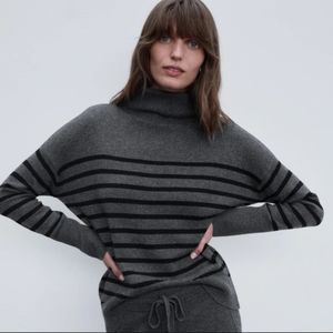NWT The Reset funnel mock neck cashmere blend sweater